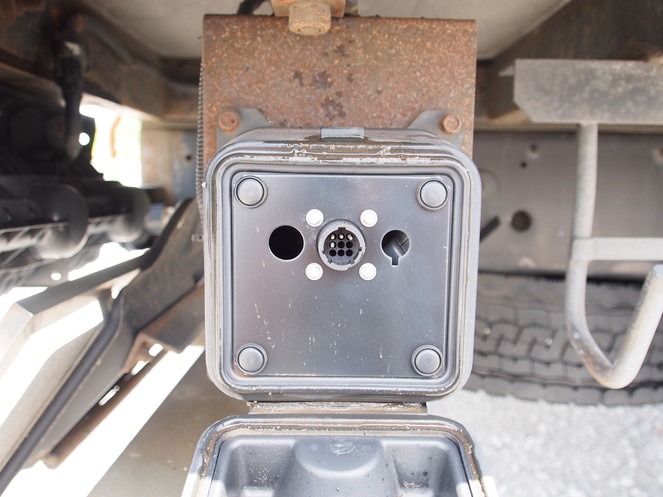 三菱ふそう スーパーグレート 平ボディ 大型 BDG-FS54JZ 年式 H20[写真34]