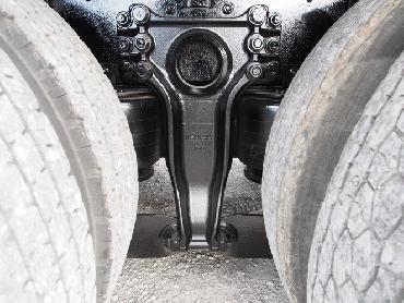 いすゞ ギガ 平ボディ 大型 PDG-CYL77V8 年式 H19 [写真31]