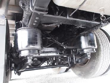 いすゞ ギガ 平ボディ 大型 PDG-CYL77V8 年式 H19 [写真32]