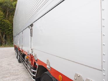 いすゞ ギガ ウイング車 大型 PJ-CYJ52W6 年式 H18 [写真13]