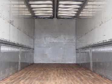 いすゞ ギガ ウイング車 大型 PJ-CYJ52W6 年式 H18 [写真20]