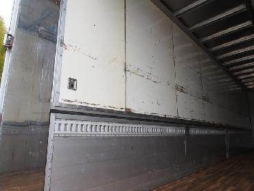 いすゞ ギガ ウイング車 大型 PJ-CYJ52W6 年式 H18 [写真21]