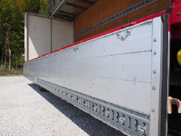 三菱ふそう ファイター ウイング車 中型 PDG-FK61F 年式 H19 [写真21]