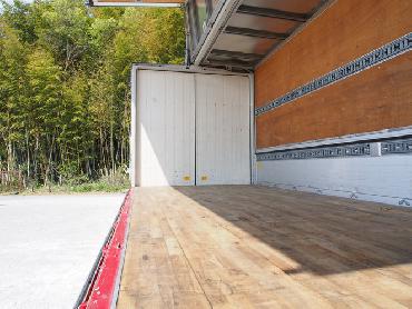 三菱ふそう ファイター ウイング車 中型 PDG-FK61F 年式 H19 [写真23]