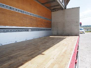 三菱ふそう ファイター ウイング車 中型 PDG-FK61F 年式 H19 [写真22]