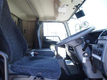 三菱ふそう ファイター ウイング車 中型 PDG-FK61F 年式 H19 [写真31]