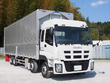 いすゞ ギガ ウイング車 大型 QKG-CYJ77A 年式 H27 [写真01]