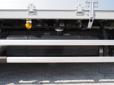 いすゞ ギガ ウイング車 大型 QKG-CYJ77A 年式 H27 [写真38]