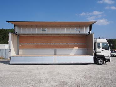 いすゞ ギガ ウイング車 大型 QKG-CYJ77A 年式 H27 [写真12]