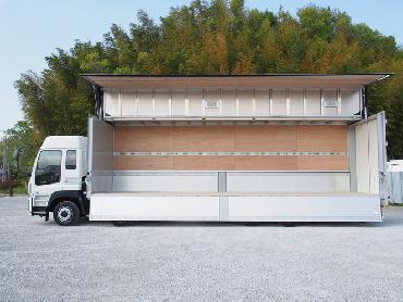 いすゞ ギガ ウイング車 大型 QKG-CYJ77A 年式 H27 [写真15]