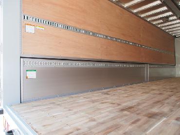 いすゞ ギガ ウイング車 大型 QKG-CYJ77A 年式 H27 [写真23]