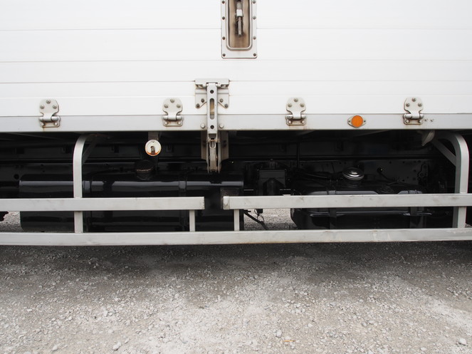 三菱ふそう ファイター ウイング車 中型 PA-FK61F 年式 H19[写真32]