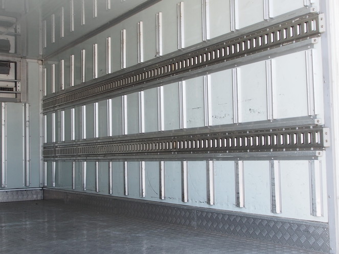 いすゞ エルフ 冷凍バン 小型 BDG-NPR85AN 年式 H19[写真20]