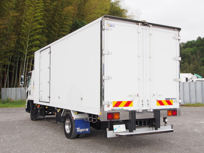 いすゞ フォワード 冷凍バン 中型 SKG-FRR90S2 年式 H23[写真01]