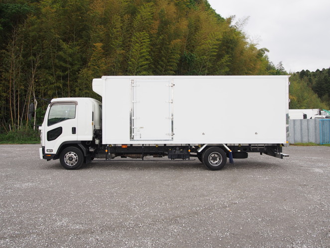 いすゞ フォワード 冷凍バン 中型 SKG-FRR90S2 年式 H23[写真11]