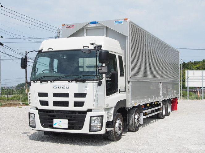 いすゞ ギガ ウイング車 大型 QKG-CYJ77A 年式 H27[写真04]