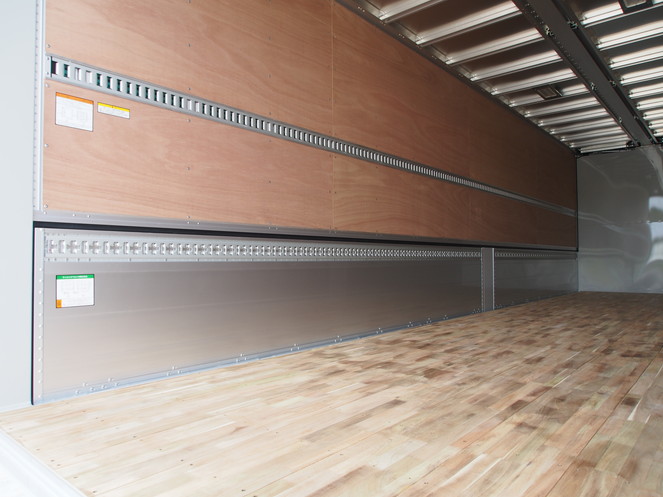 いすゞ ギガ ウイング車 大型 QKG-CYJ77A 年式 H27[写真25]