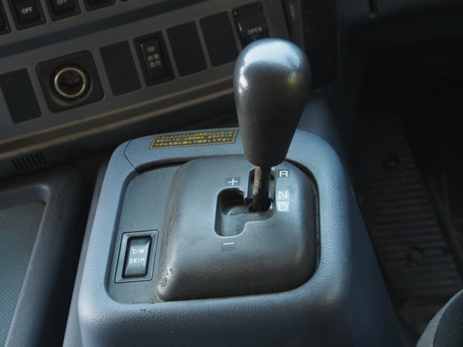 日野 プロフィア ウイング車 大型 ADG-FW1EXYJ 年式 H18[写真27]