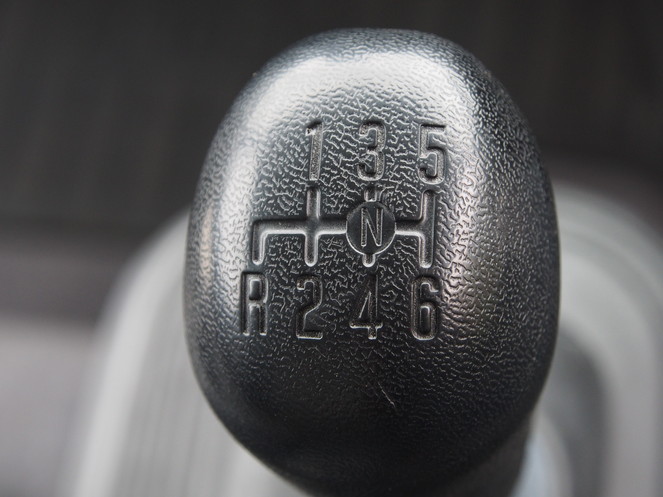 いすゞ フォワード 冷凍バン 中増t PDG-FTR34T2 年式 H20[写真24]