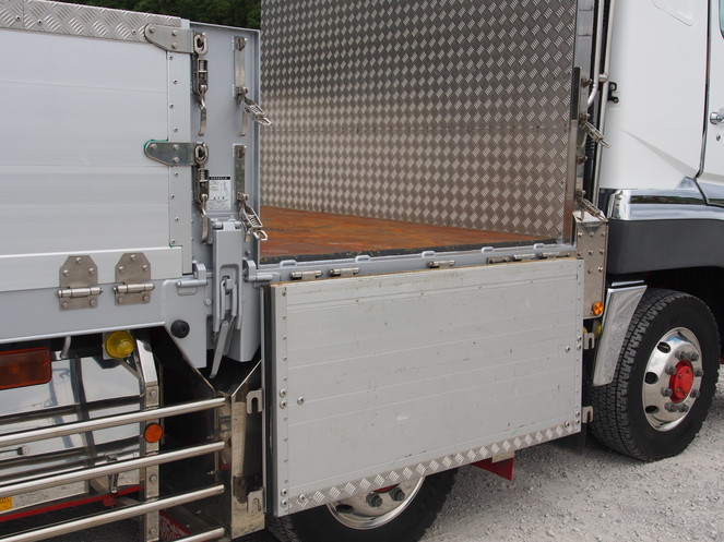 三菱ふそう スーパーグレート 平ボディ 大型 QKG-FS55VZ 年式 H25[写真21]