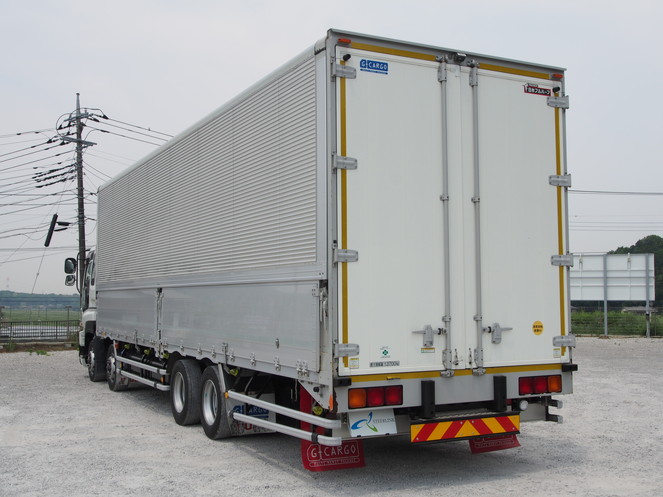 いすゞ ギガ ウイング車 大型 LKG-CYJ77A 年式 H23[写真05]