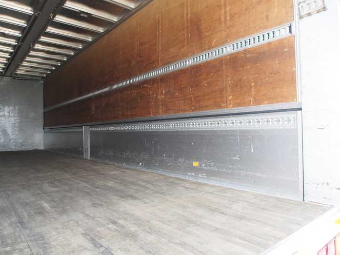 いすゞ ギガ ウイング車 大型 LKG-CYJ77A 年式 H23[写真22]