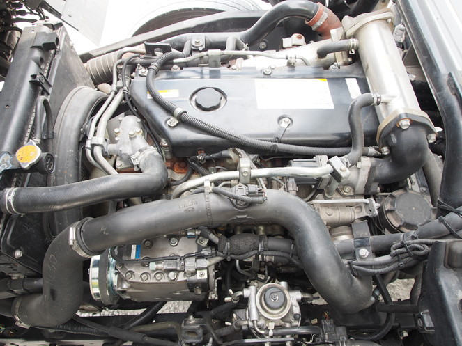 いすゞ フォワード 冷凍バン 中型 PKG-FRR90S2 年式 H22[写真30]