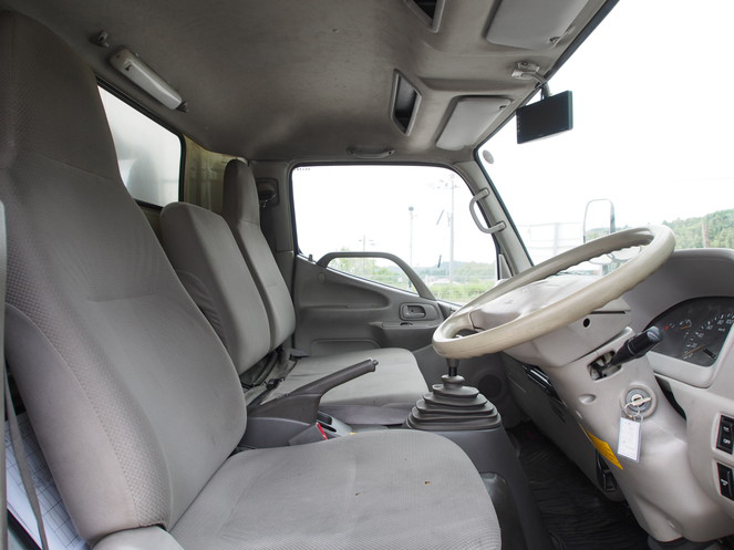 日野 デュトロ バン車 小型 BDG-XZU414M 年式 H19[写真20]