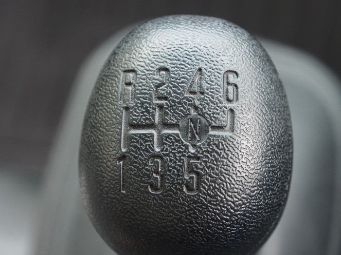 いすゞ エルフ 冷凍バン 小型 TKG-NPR85AN 年式 H25[写真21]