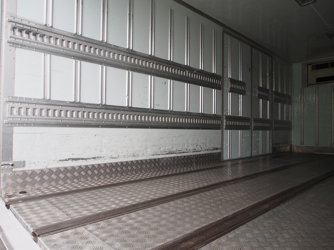 三菱ふそう ファイター 冷凍バン 中型 PA-FK64F 年式 H18[写真13]