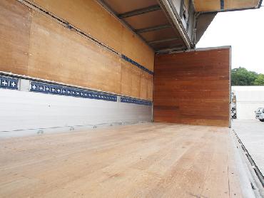 三菱ふそう ファイター ウイング車 中型 PA-FK61F 年式 H19 [写真19]