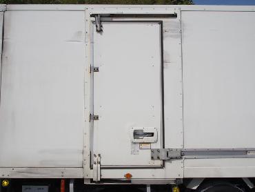 いすゞ エルフ 冷凍バン 小型 BDG-NPR85AN 年式 H19 [写真13]