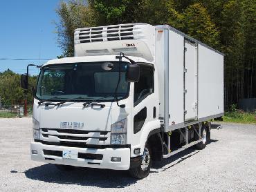 いすゞ フォワード 冷凍バン 中型 TKG-FRR90S2 年式 H26 [写真03]