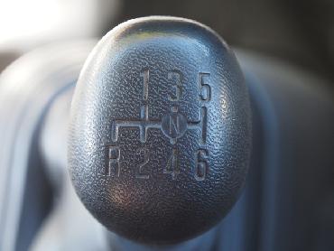 いすゞ フォワード ユニック 中増t LKG-FTR34S2 年式 H23[写真32]