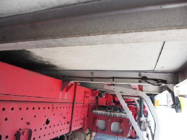 いすゞ フォワード 冷凍バン 中型 PKG-FRR90S2 年式 H21 [写真30]