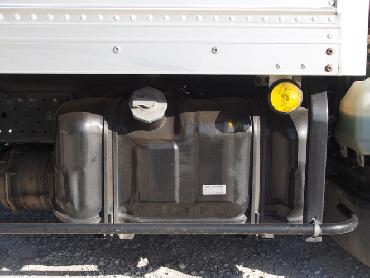 いすゞ エルフ バン車 小型 BKG-NLR85AN 年式 H19 [写真06]