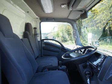 いすゞ エルフ バン車 小型 BKG-NLR85AN 年式 H19 [写真08]