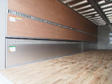 いすゞ ギガ ウイング車 大型 QKG-CYJ77A 年式 H27 [写真25]