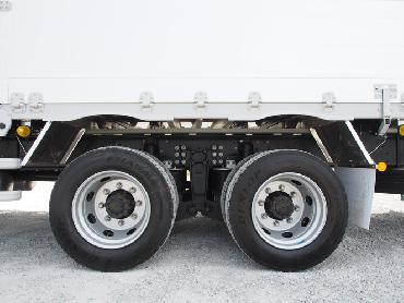 いすゞ ギガ ウイング車 大型 QKG-CYJ77A 年式 H27 [写真37]