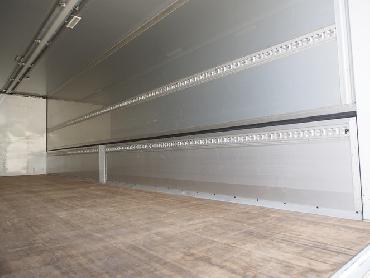 三菱ふそう スーパーグレート ウイング車 大型 LKG-FS54VZ 年式 H23 [写真27]