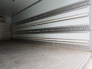 いすゞ フォワード 冷凍バン 中増t PDG-FTR34T2 年式 H20 [写真16]