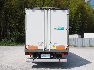 いすゞ フォワード 冷凍バン 中増t PDG-FTR34T2 年式 H20 [写真07]