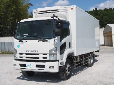 いすゞ フォワード 冷凍バン 中増t PDG-FTR34T2 年式 H20 [写真04]