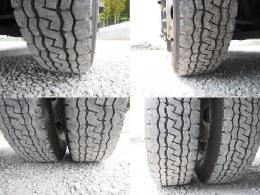 いすゞ エルフ 冷凍バン 小型 BDG-NPR85AN 年式 H21 [写真28]