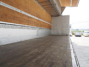 いすゞ ギガ ウイング車 大型 LKG-CYJ77A 年式 H23 [写真17]