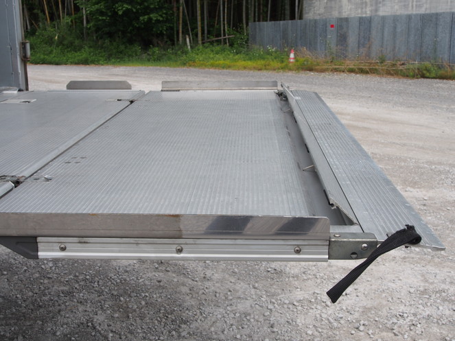 日野 レンジャー ウイング車 中型 BKG-FD7JLYA 年式 H22[写真10]