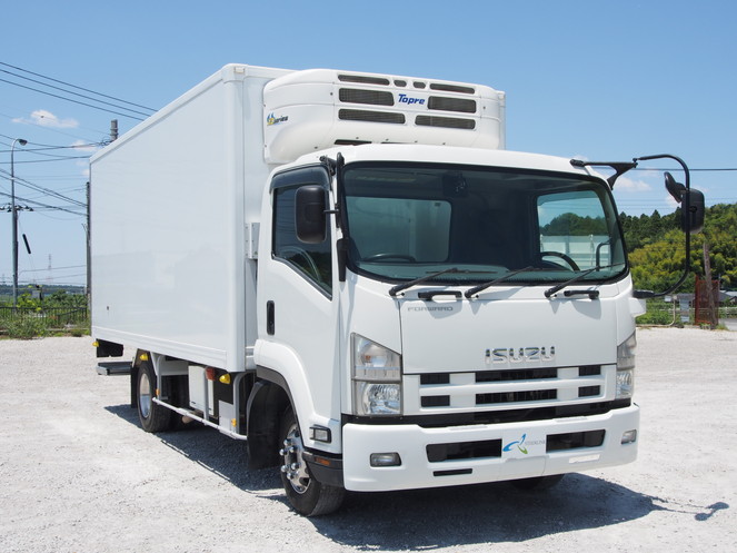 いすゞ フォワード 冷凍バン 中型 PKG-FRR90S2 年式 H22[写真01]