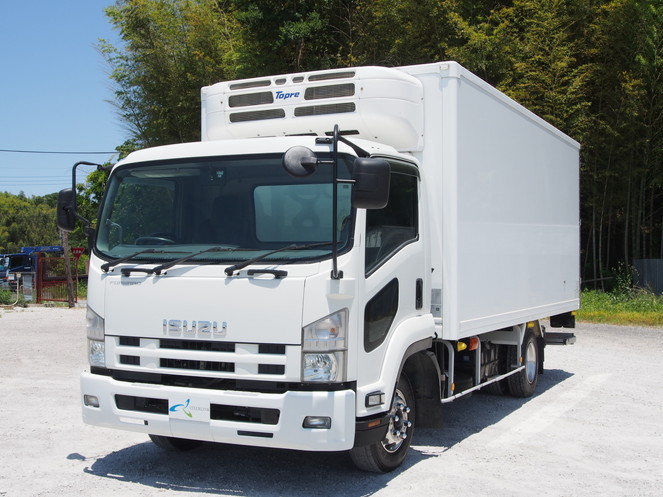 いすゞ フォワード 冷凍バン 中型 PKG-FRR90S2 年式 H22[写真04]