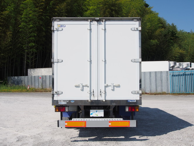 いすゞ エルフ 冷凍バン 小型 BDG-NPR85AN 年式 H21[写真07]