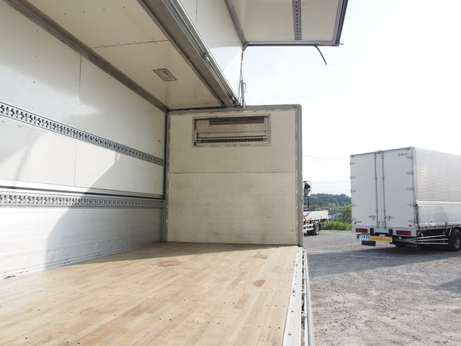 いすゞ フォワード 冷凍ウイング 中型 PDG-FRR34T2 年式 H20[写真17]